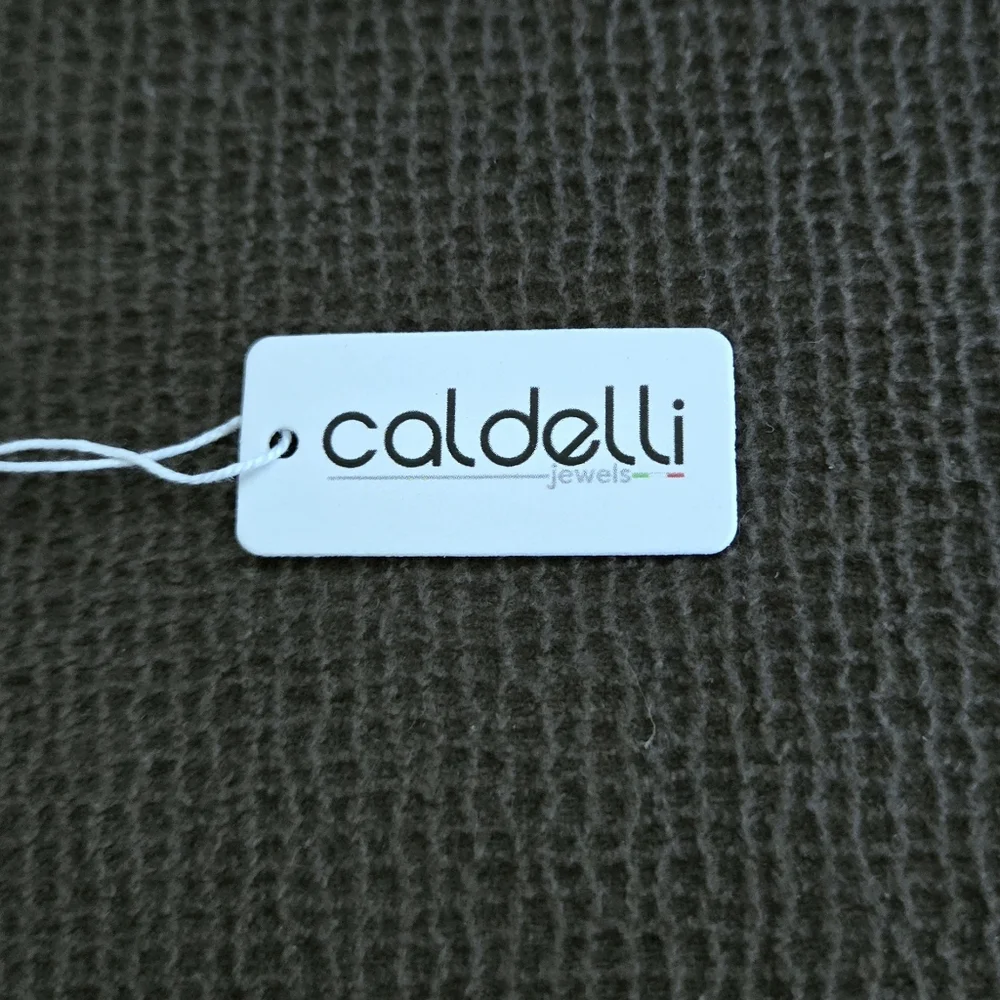 Caldelli Twisted🧬 Gold💛 Flexible Cuff Bracelet - NWT - Picture 7 of 16